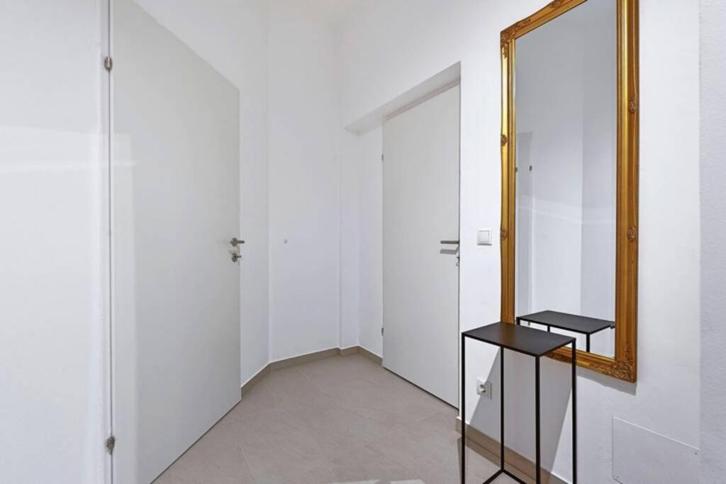 Vienne City Apartment Crown 6 Экстерьер фото