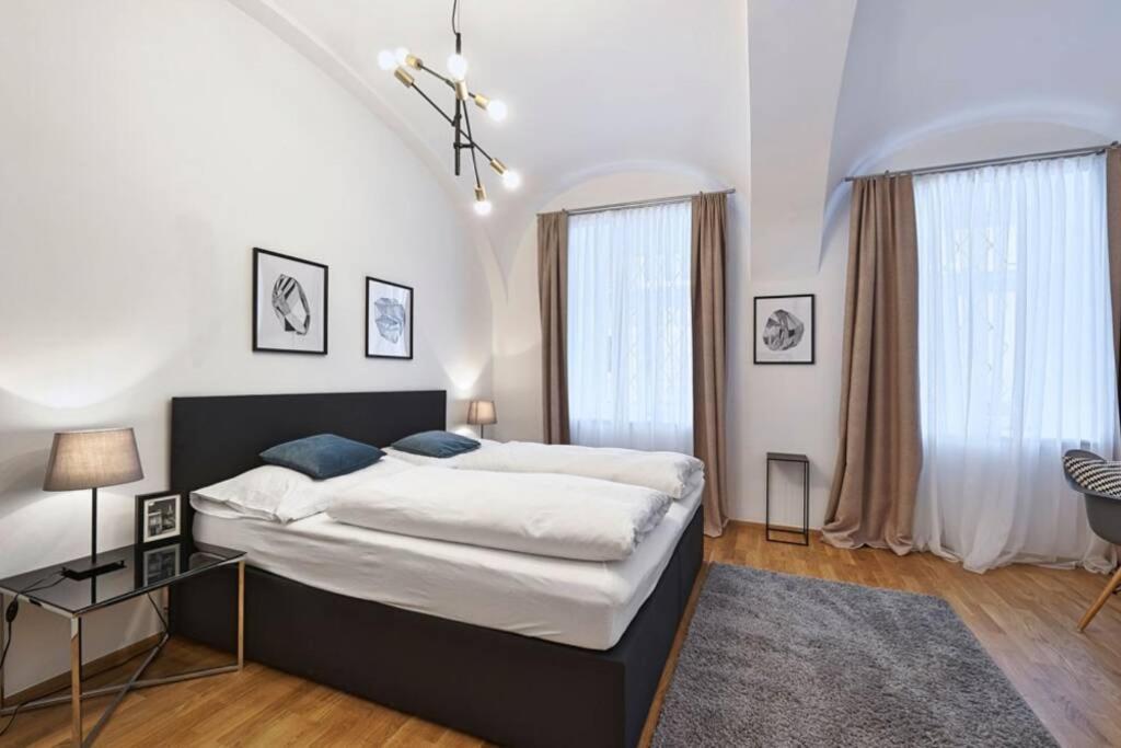 Vienne City Apartment Crown 6 Экстерьер фото
