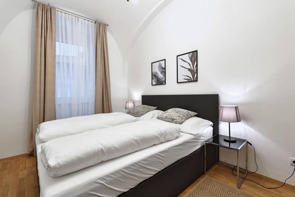 Vienne City Apartment Crown 6 Экстерьер фото